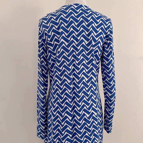 DIANE VON FURSTENBERG || Reina Chevron Printed Dress. Sz. 8 - Picture 9 of 15